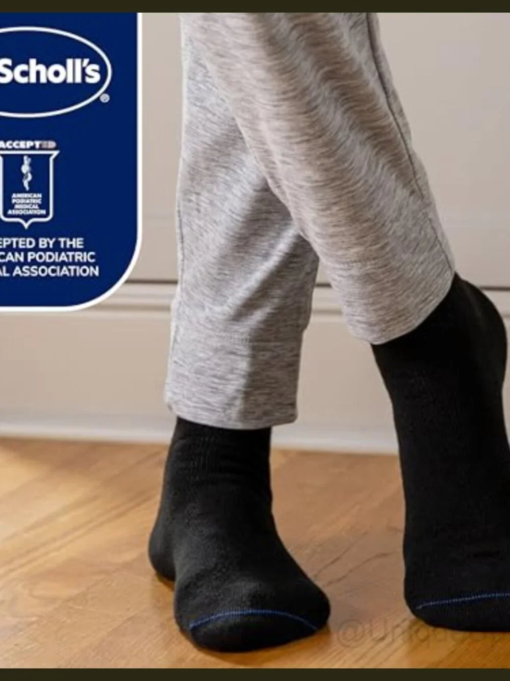 Diabetic Circulatory Non-Binding Cushioned Crew Socks 4 Pairs